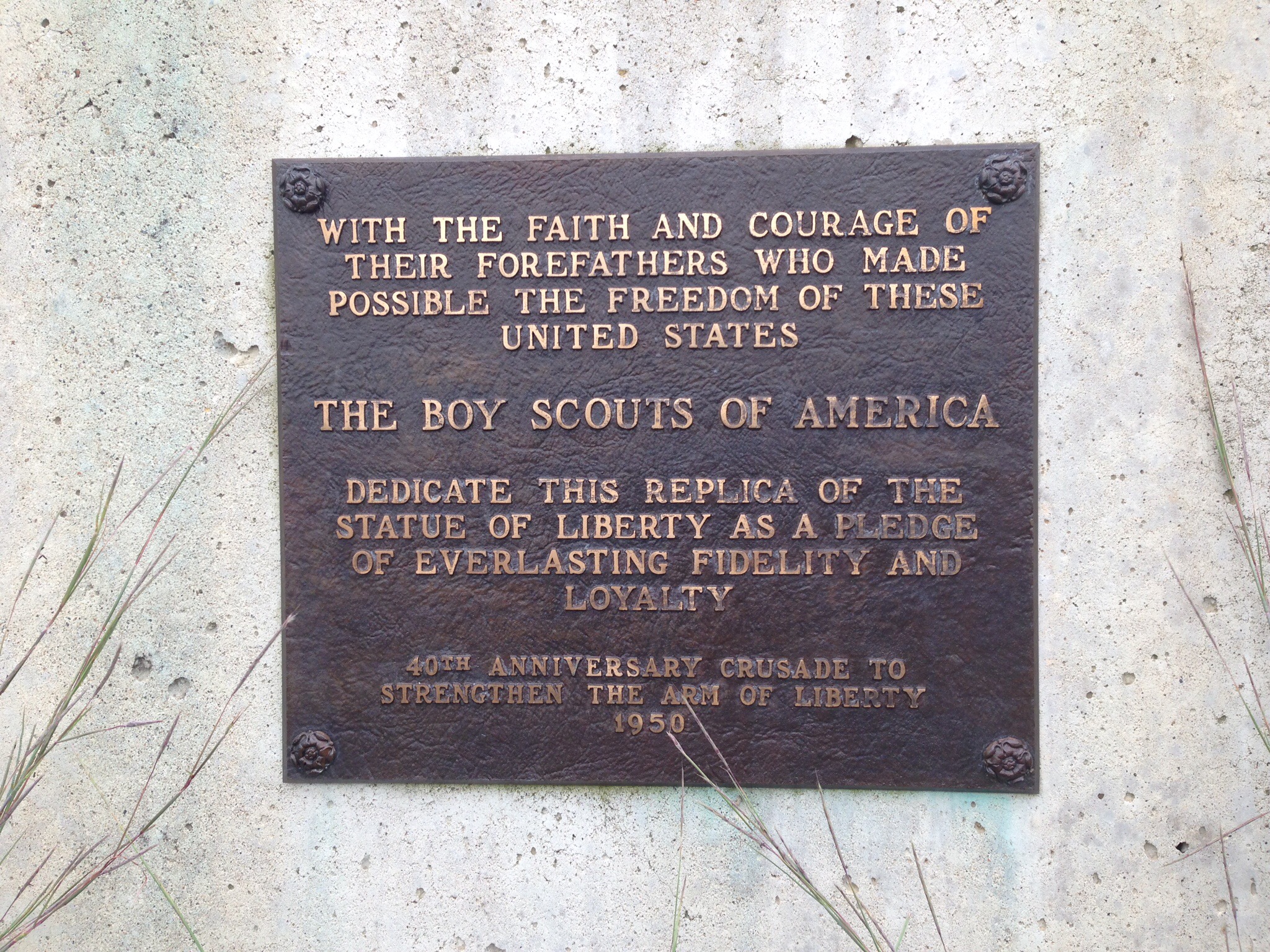 Des Moines’ Statue of Liberty Doing Des Moines